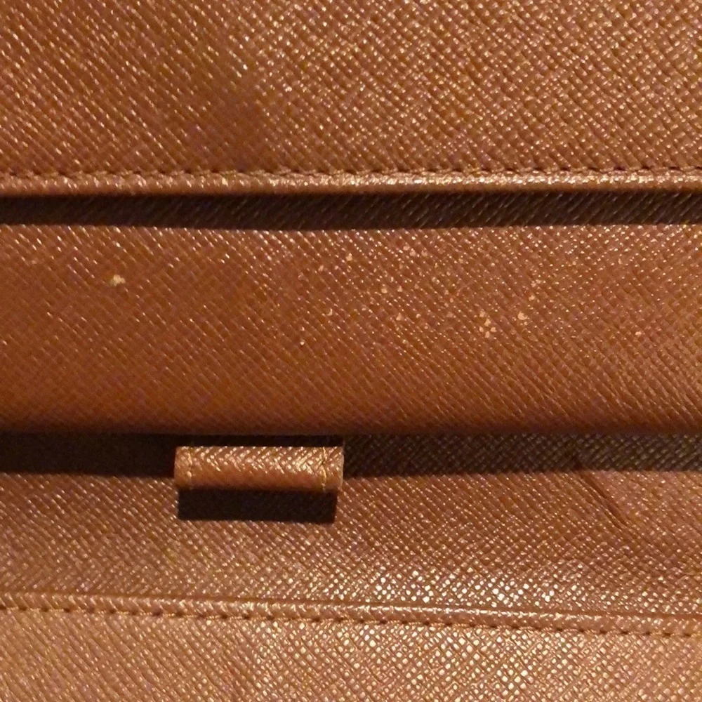 Louis Vuitton International Wallet
